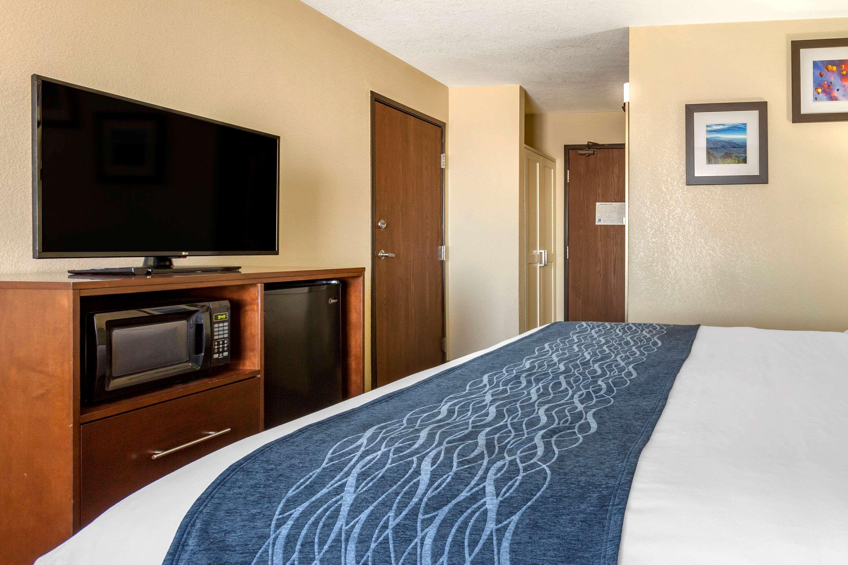 Comfort Inn & Suites Alameda At Albuquerque Balloon Fiesta Park Zewnętrze zdjęcie